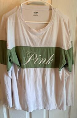 Victoria's Secret Pink Cotton
Campus Long Sleeve Crew Neck
Color White/Green New